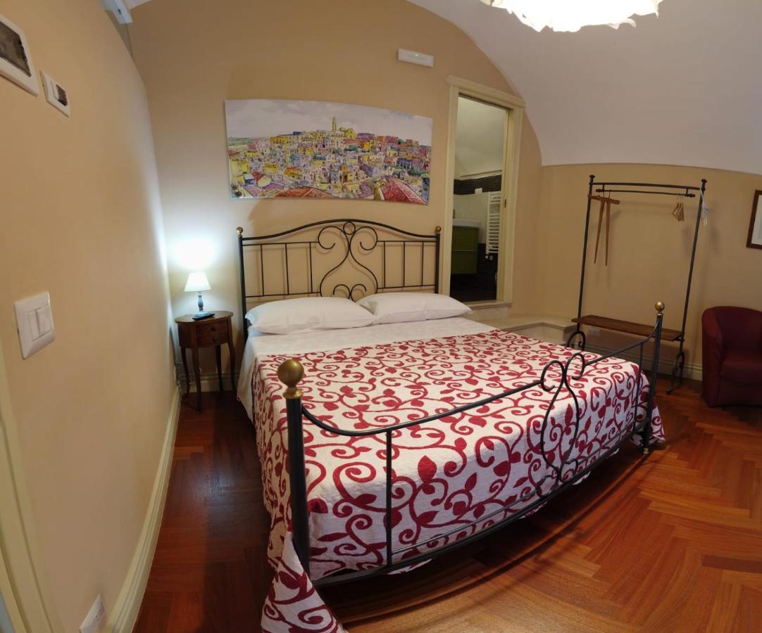 Bed and Breakfast Residenza Delle Grazie à Miglionico Extérieur photo