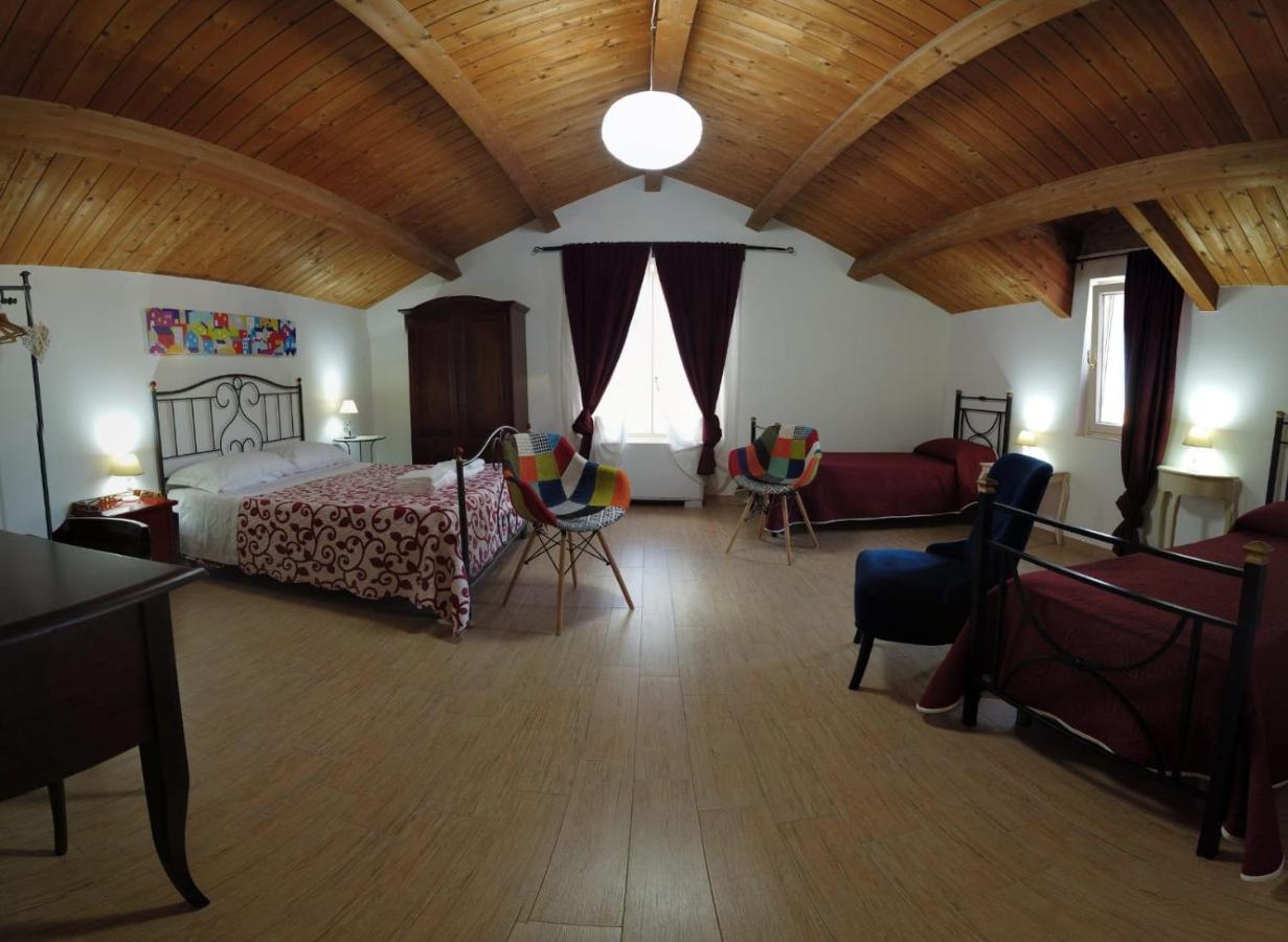 Bed and Breakfast Residenza Delle Grazie à Miglionico Extérieur photo
